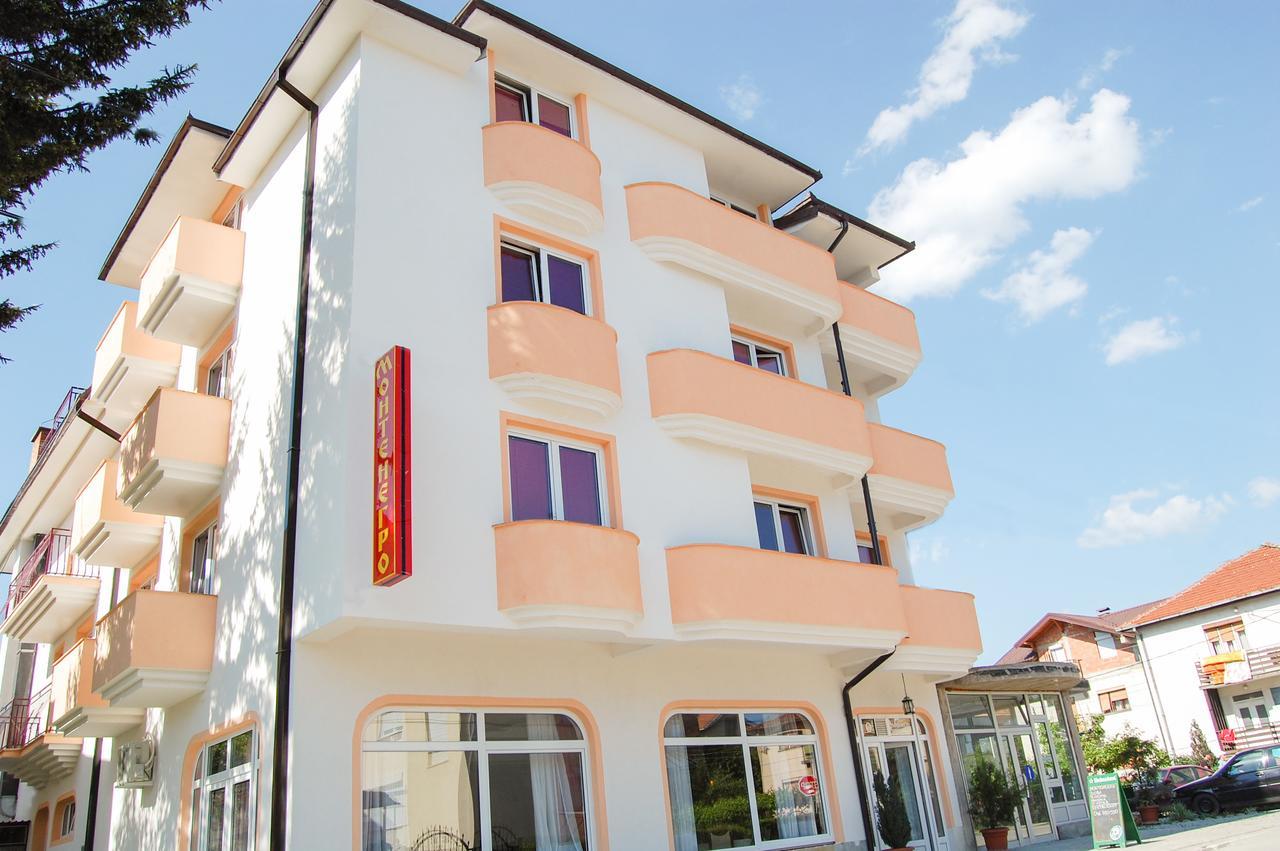 Hotel Montenegro Struga Exteriör bild