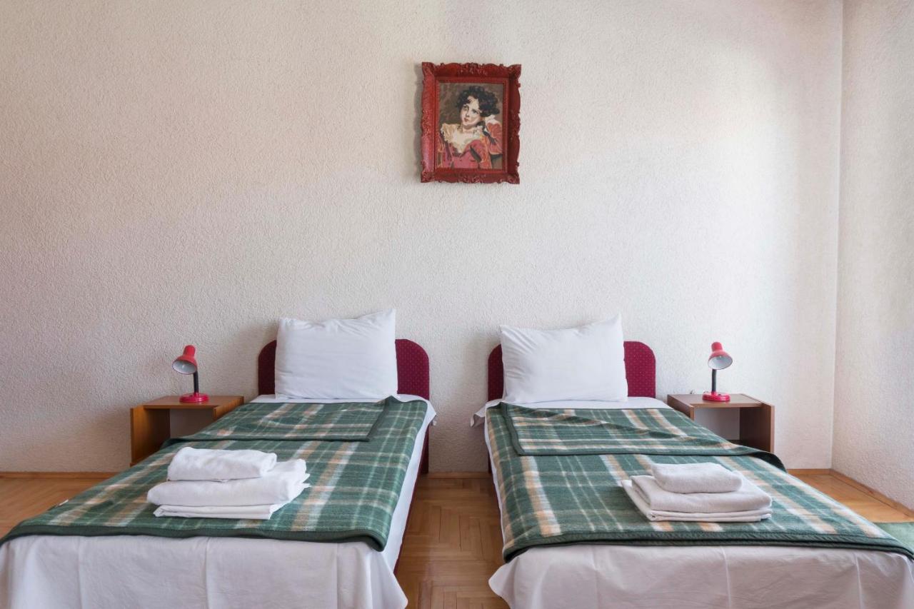Hotel Montenegro Struga Exteriör bild
